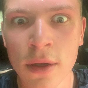 Meet your Posher, Zach